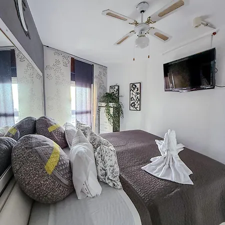 Torres De Yomely - Y6b Apartment *