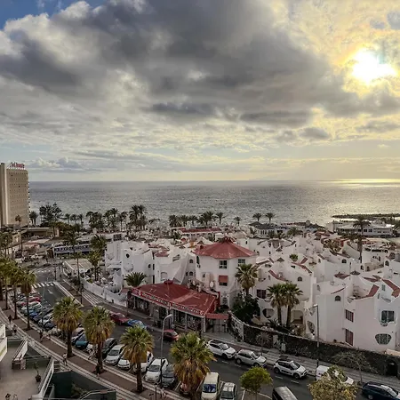 Torres De Yomely - Y6b Playa de las Americas (Tenerife)