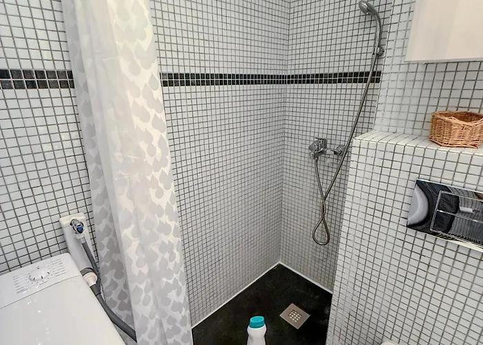 Torres De Yomely - Y6b * Playa de las Americas (Tenerife)