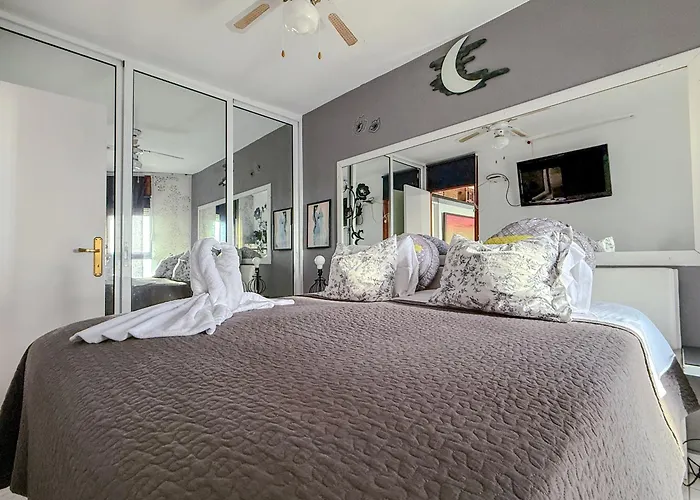 Torres De Yomely - Y6b Playa de las Américas