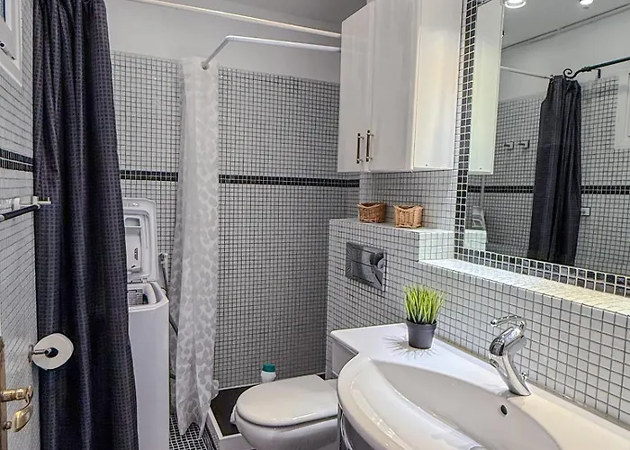 Torres De Yomely - Y6b * Playa de las Américas